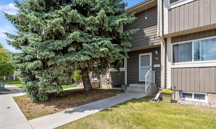 14-14736 Deerfield Drive SE
