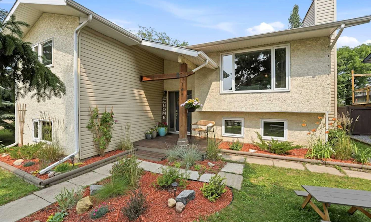 149 Mcdougall Crescent