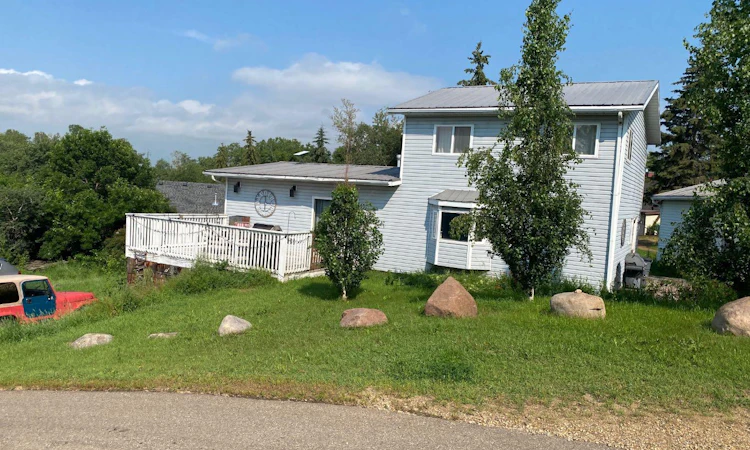 305 Minnewaukan Road