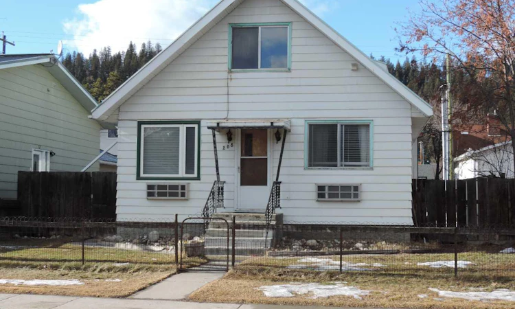 208 Patricia Street