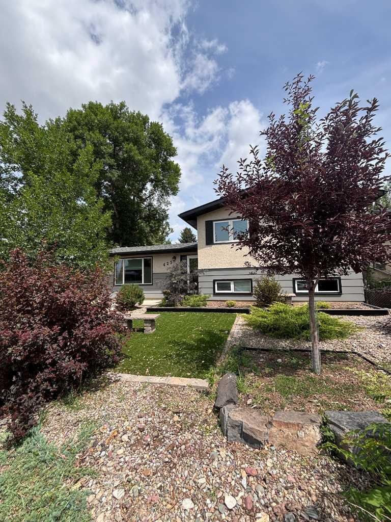 425 Normandy Road S, Lethbridge, AB, T1J 3X9