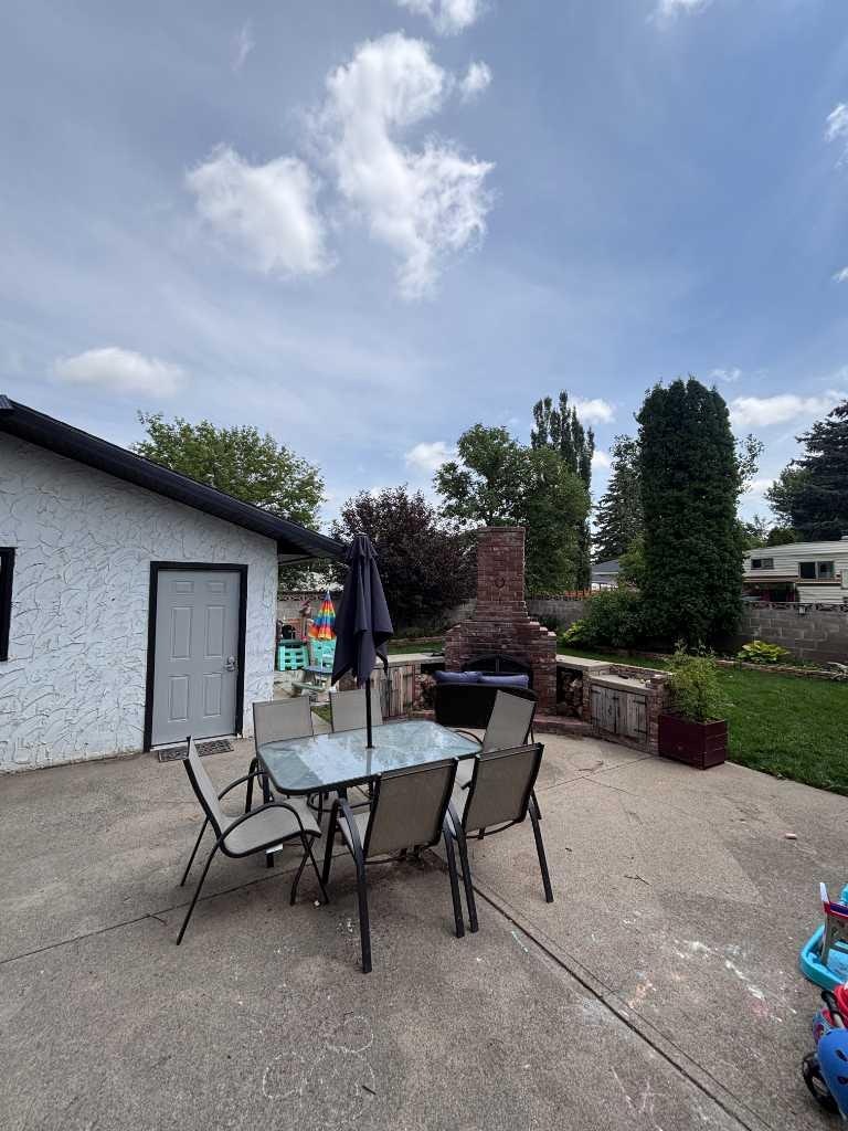 425 Normandy Road S, Lethbridge, AB, T1J 3X9 - 24