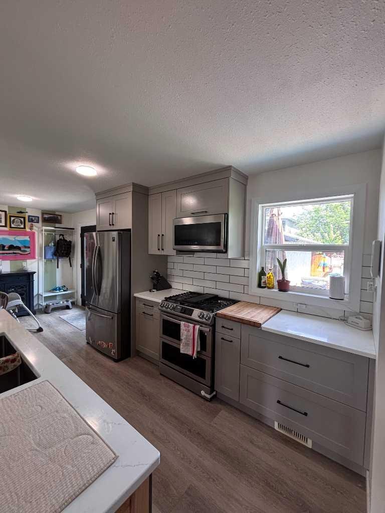 425 Normandy Road S, Lethbridge, AB, T1J 3X9 - 6