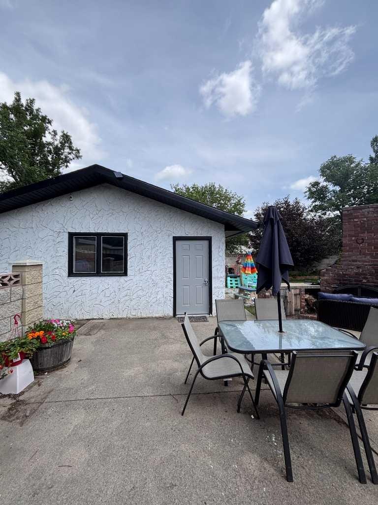 425 Normandy Road S, Lethbridge, AB, T1J 3X9 - 25
