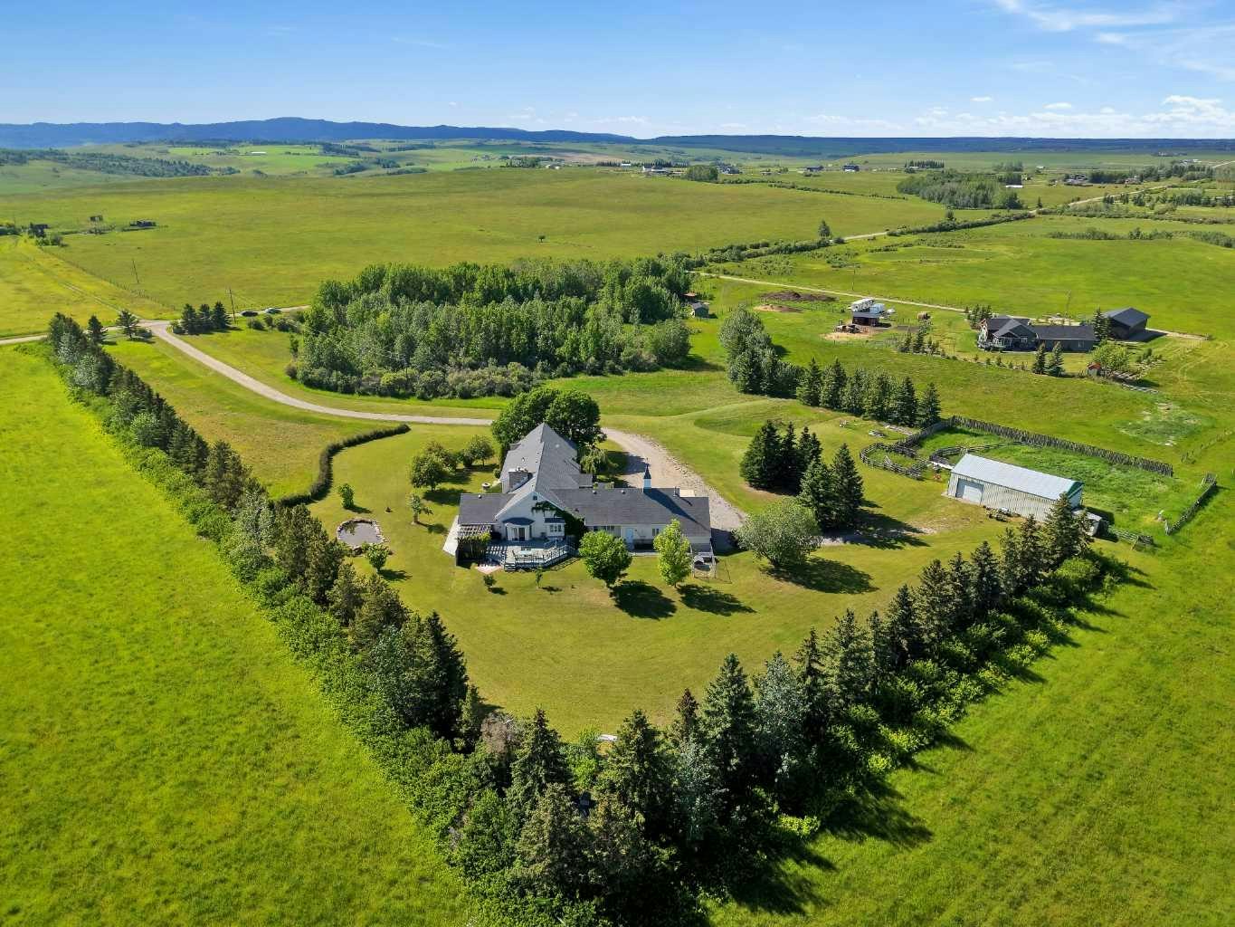265028 Range Road 44, Rural Rocky View County, AB, T4C 2W2