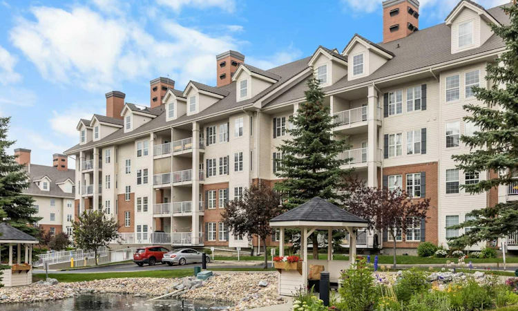 2458-151 Country Village Road NE