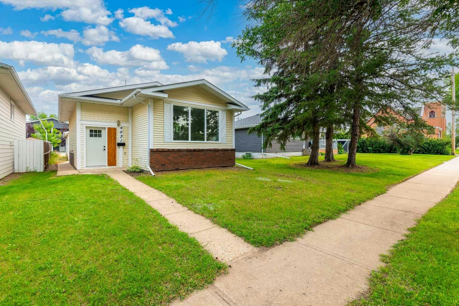 4821 48 Street, Lloydminster City West, AB, S9V 0K6