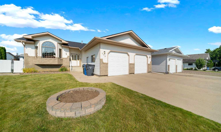 175 Stanfield Way SE
