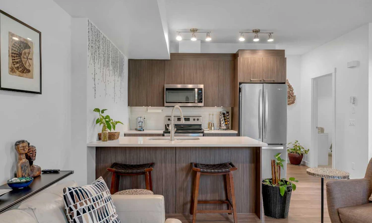 236-300 Marina Drive