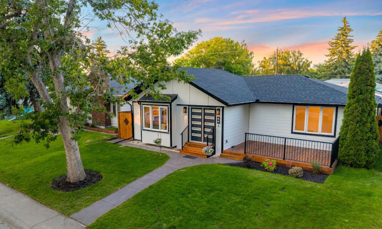 44 Fraser Road SE