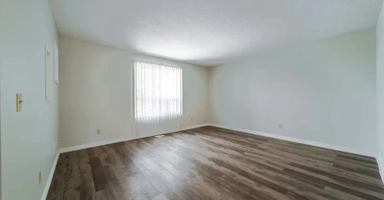 32 Holmes Street, Red Deer, AB, T4N 6L6 - 7