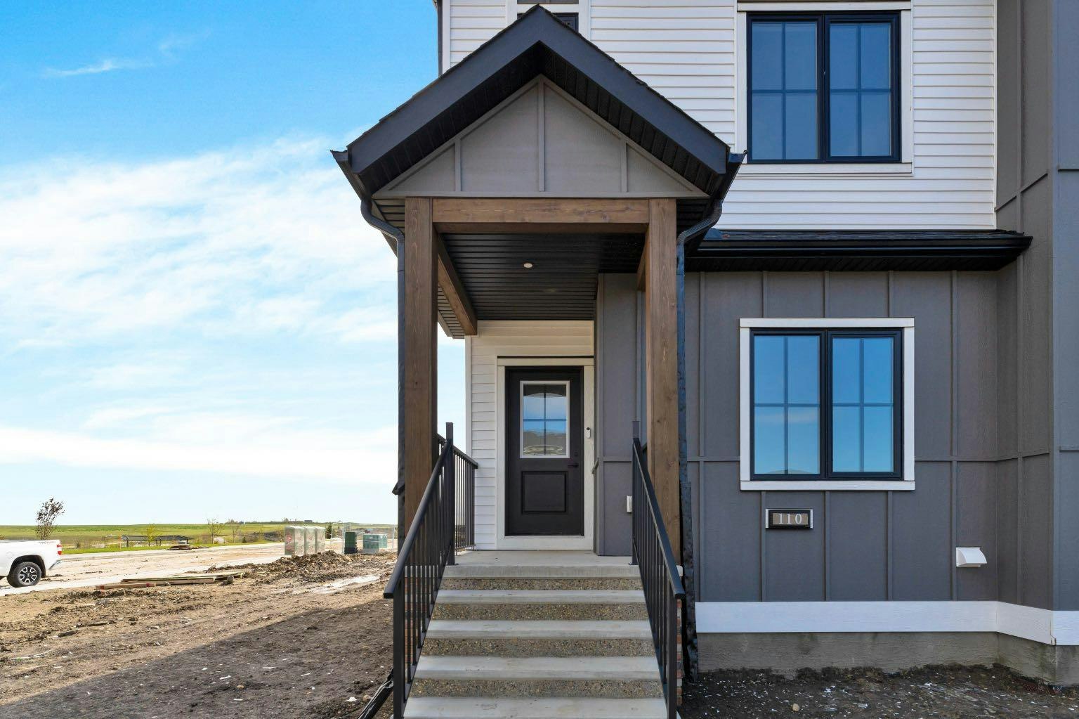 65 Lewiston Street NE, Calgary, AB, T3P 3A7
