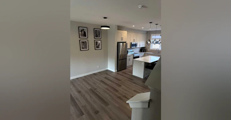 24 Silverton Glen Green SW, Calgary, AB, T2X 5B8 - 9