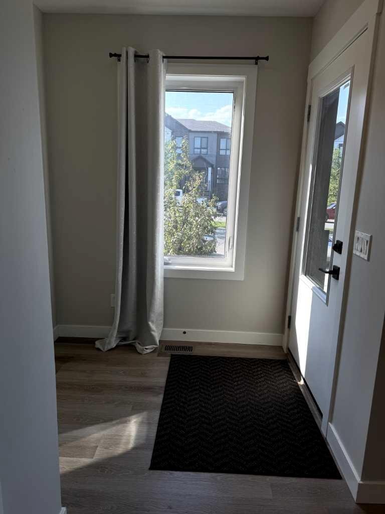 24 Silverton Glen Green SW, Calgary, AB, T2X 5B8 - 12