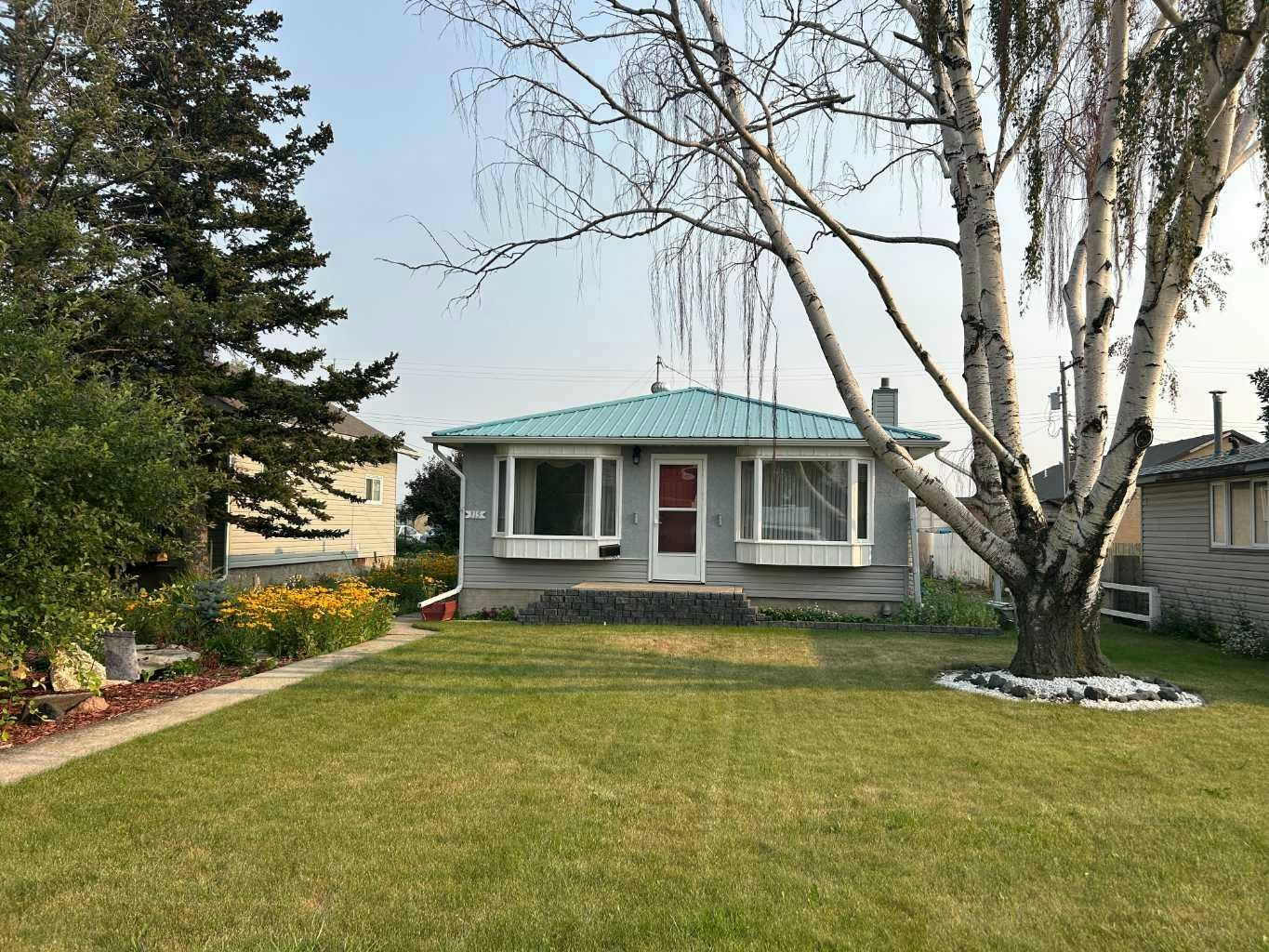 315 3 Avenue N, Vauxhall, AB, T0K 2K0
