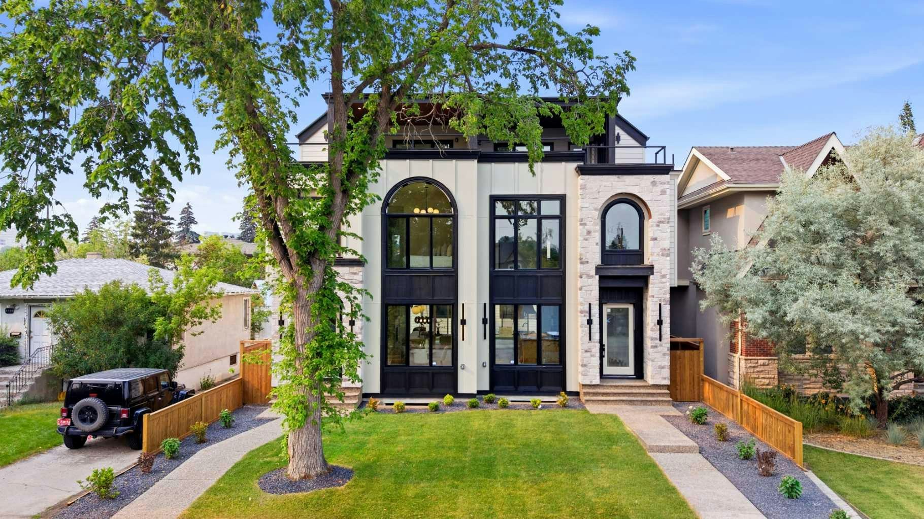 2714 3 Avenue NW, Calgary, AB, T2N 0L7