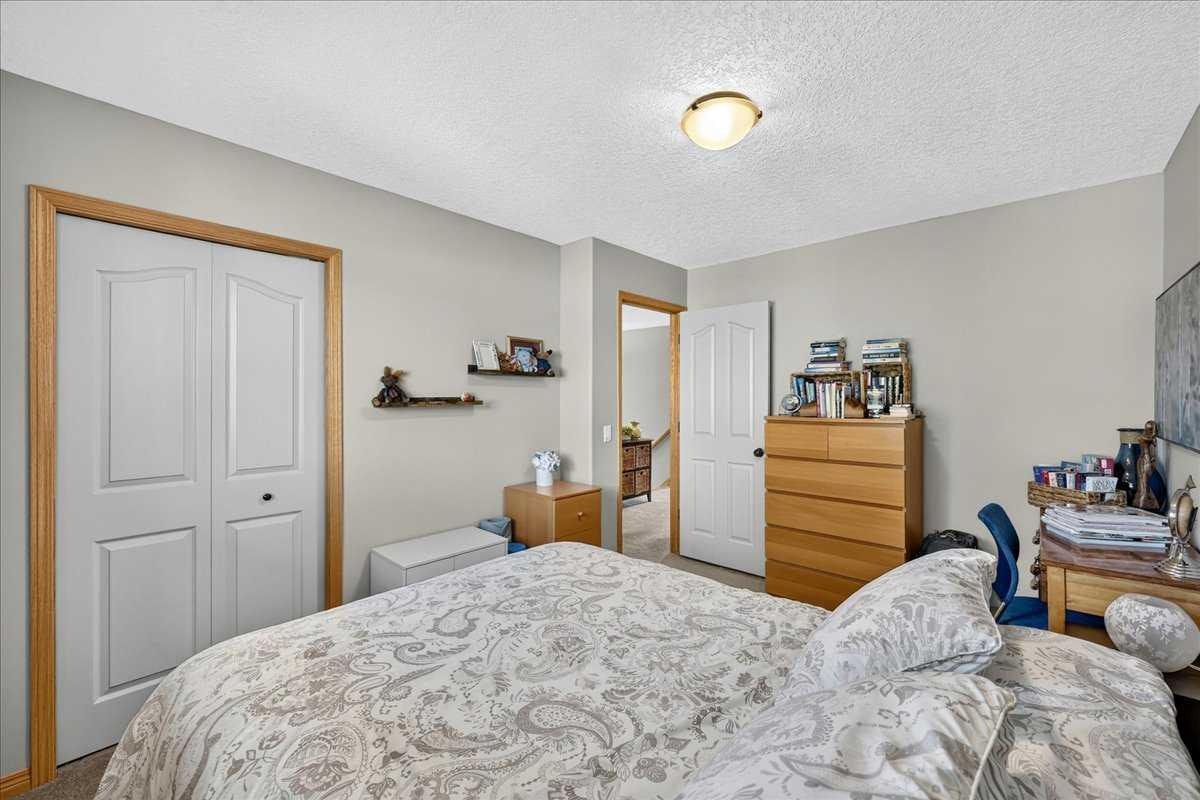1418 Kings Heights Boulevard SE, Airdrie, AB, T4A 0A1 - 32
