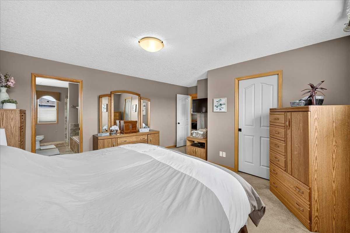1418 Kings Heights Boulevard SE, Airdrie, AB, T4A 0A1 - 27