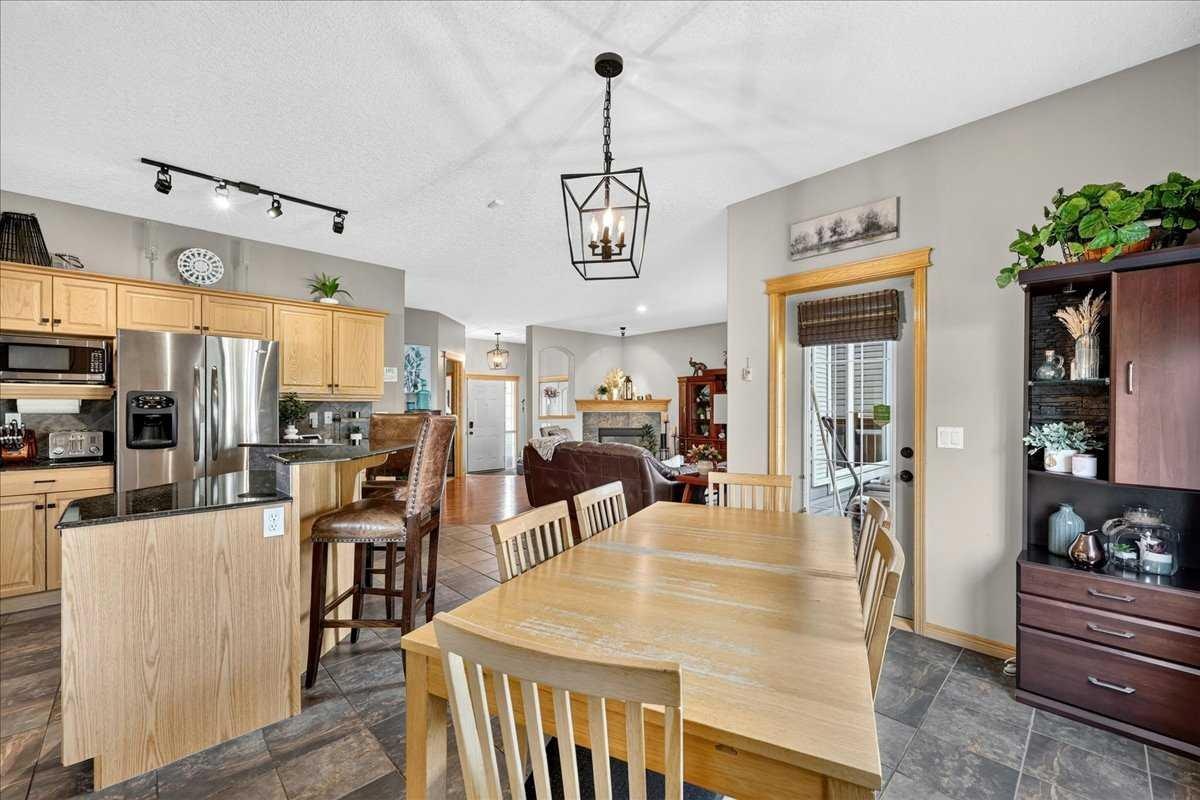 1418 Kings Heights Boulevard SE, Airdrie, AB, T4A 0A1 - 17