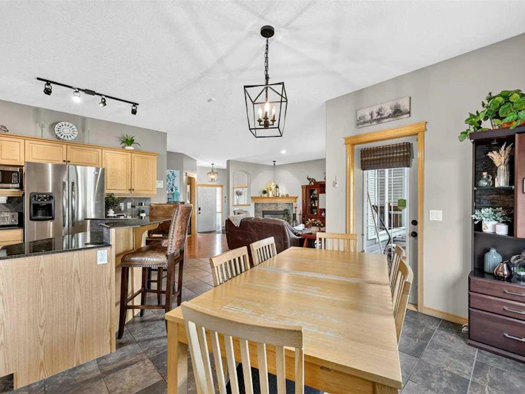 1418 Kings Heights Boulevard SE, Airdrie, AB, T4A 0A1 - 17