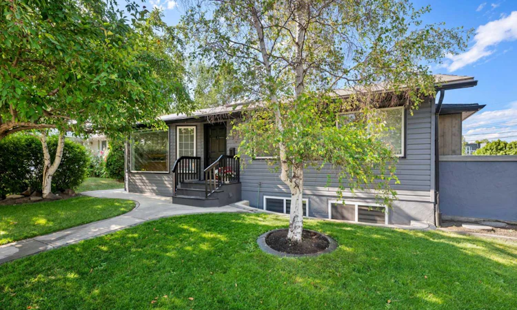436 Attica Drive SE