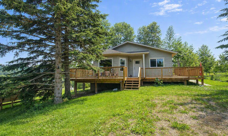 375040 Range Road 8 1