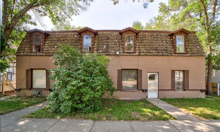 1252 & 1254 6 Avenue S