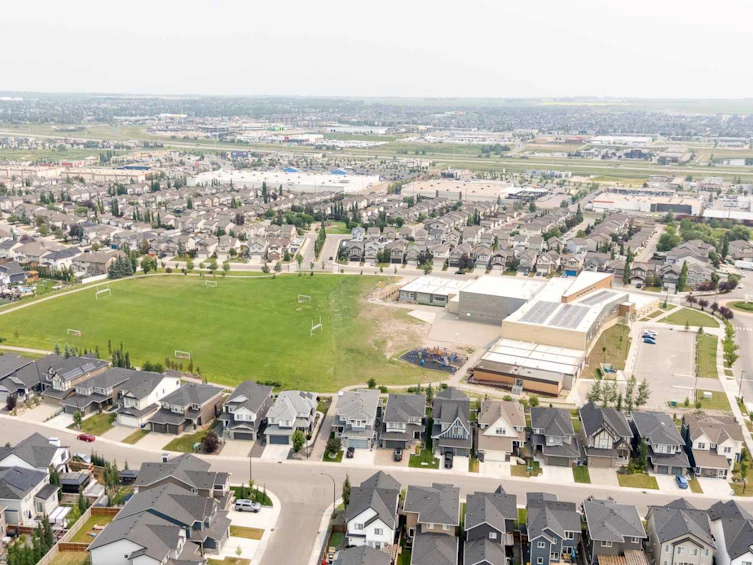 1803-201 Cooperswood Green SW, Airdrie, AB, T4B 5R2 - 40