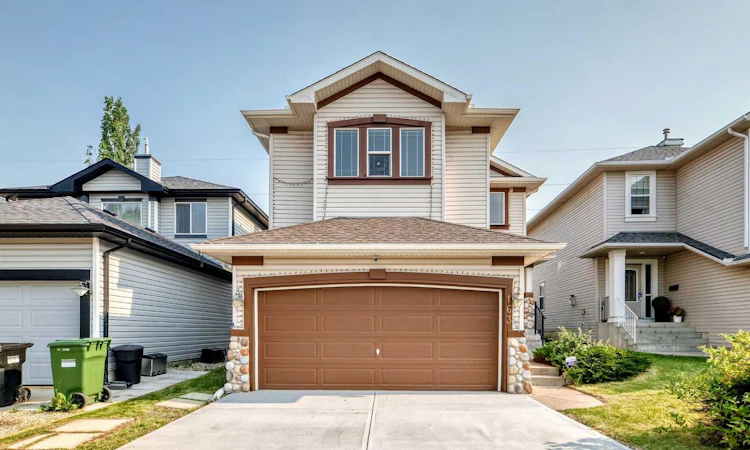 163 Valley Crest Close NW