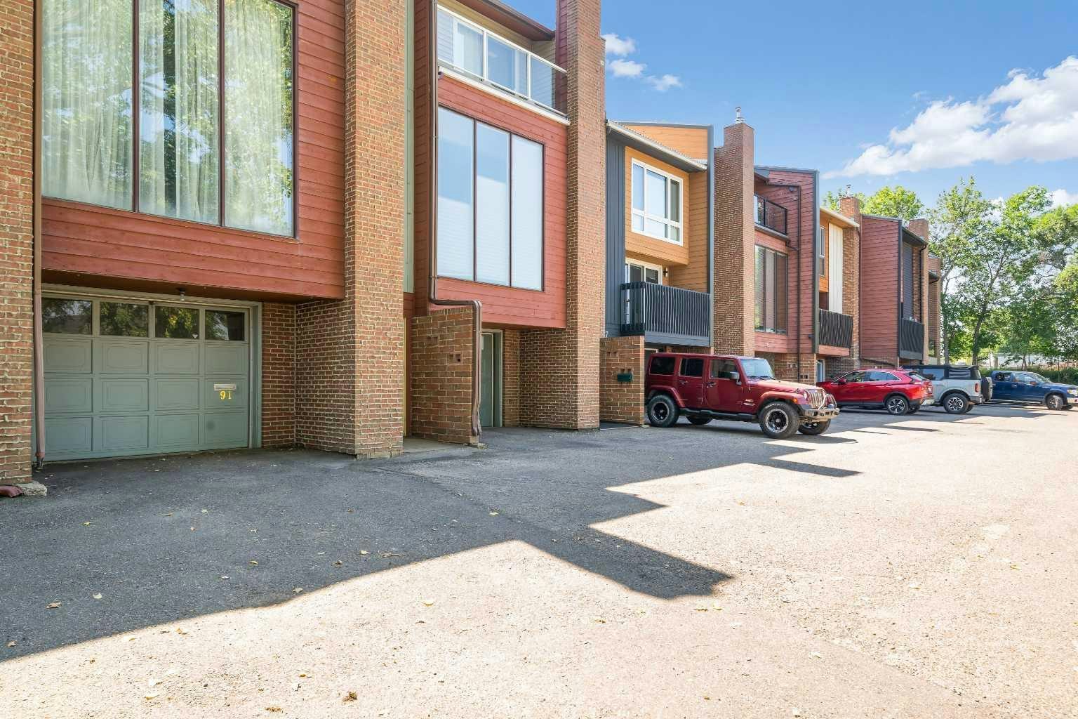 91 3 Street SE, Medicine Hat, AB, T1A 0G3