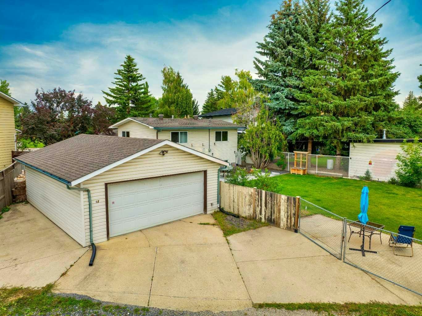 15 Southdale Bay SW, Calgary, AB, T2W 1W1 - 40