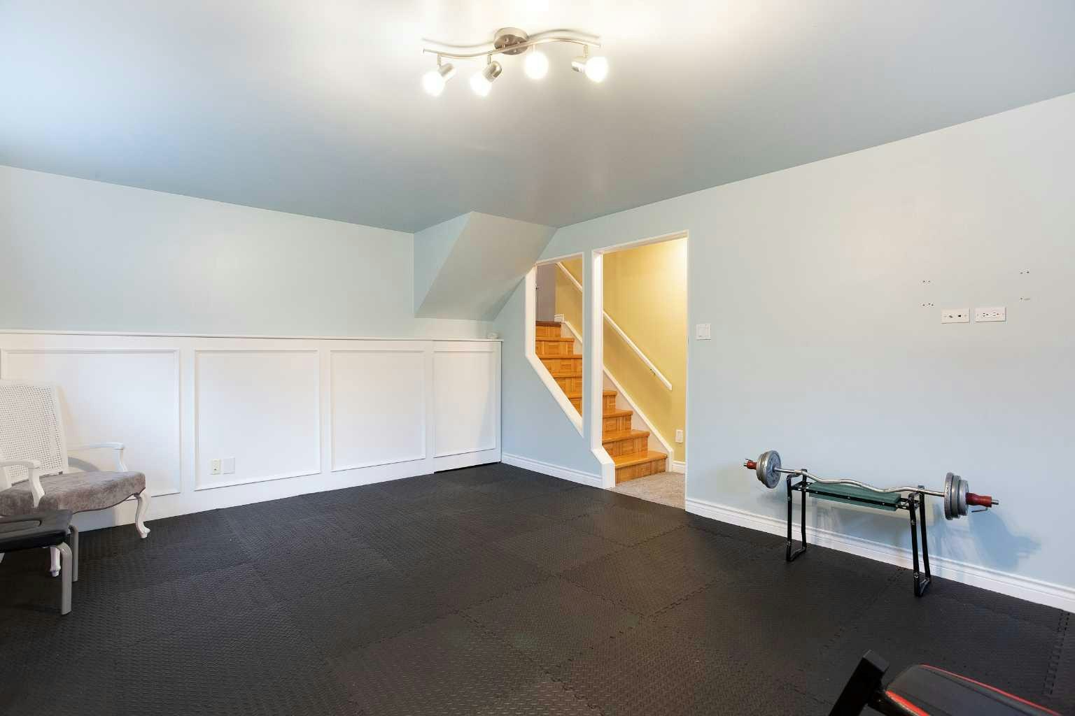 15 Southdale Bay SW, Calgary, AB, T2W 1W1 - 27