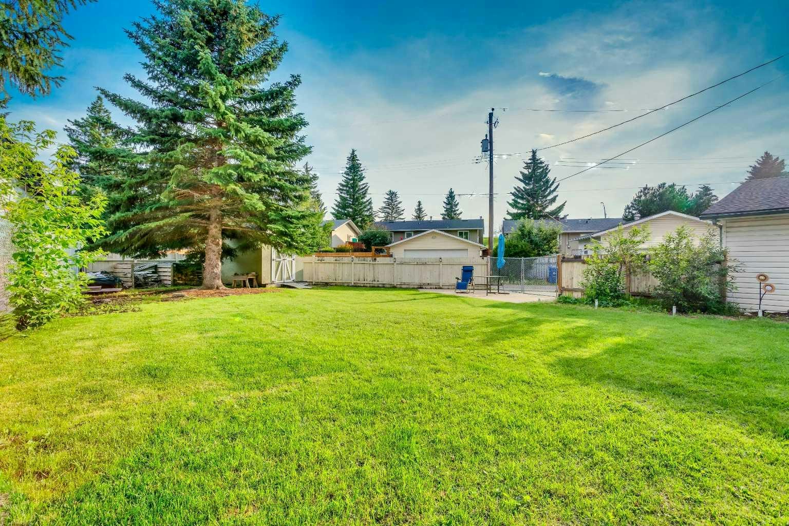 15 Southdale Bay SW, Calgary, AB, T2W 1W1 - 36