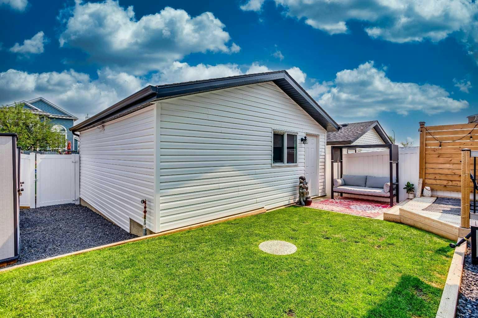 1105 Country Hills Circle NW, Calgary, AB, T3K 4W9 - 34