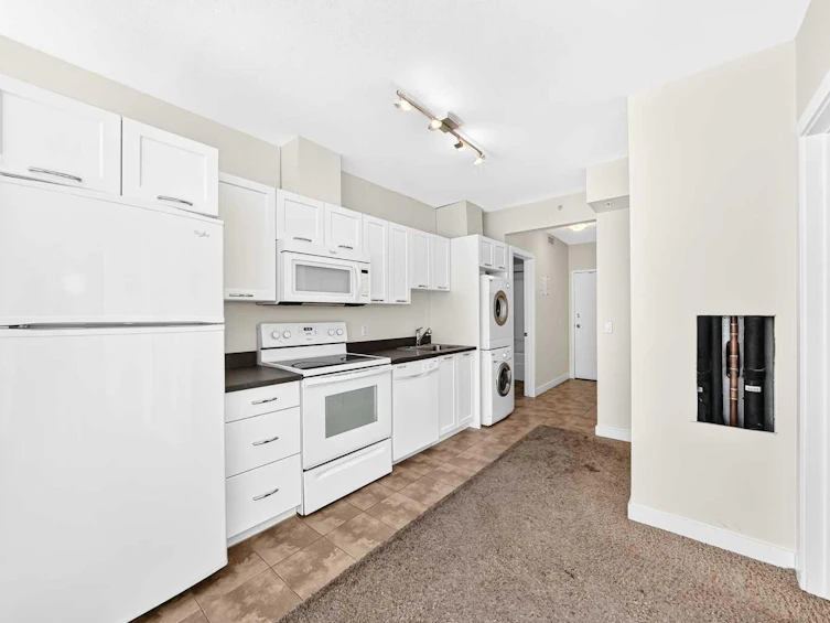 1403-3830 Brentwood Road NW, Calgary, AB, T2L 2J9 - 5