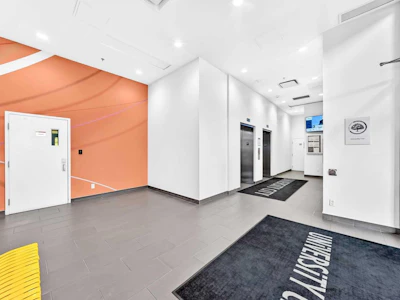 1403-3830 Brentwood Road NW - 3