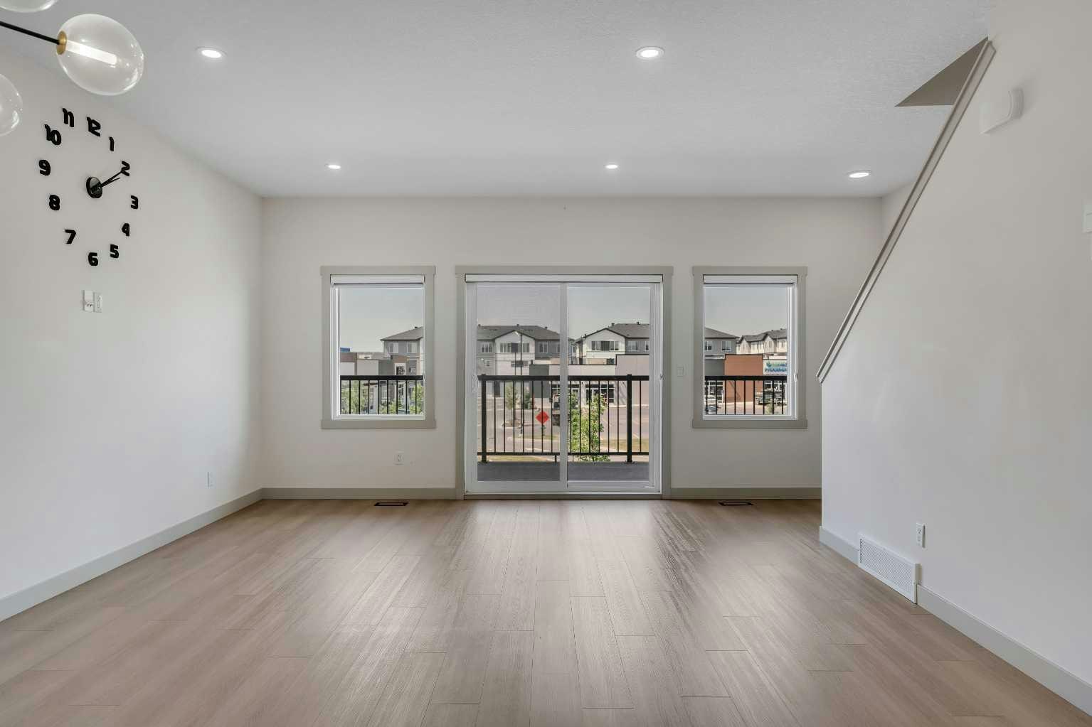 414 Corner Meadows Square NE - 2