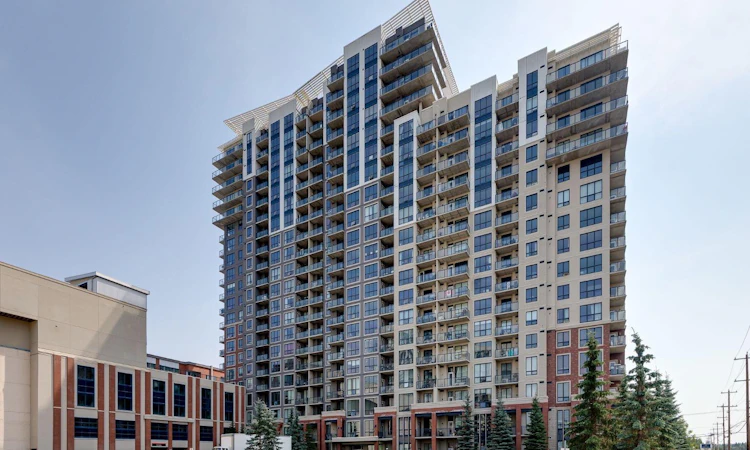 1805-8880 Horton Road SW
