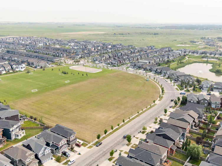 1437 Kings Heights Boulevard SE, Airdrie, AB, T4A 0A1 - 43