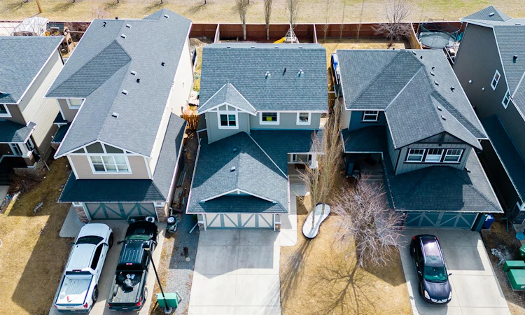 462 Williamstown Green NW