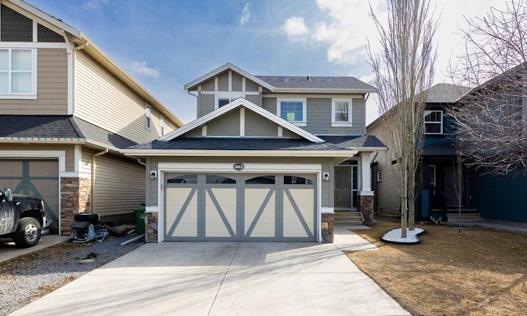 462 Williamstown Green NW