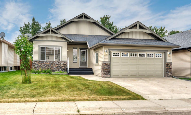 299 Willow Ridge Manor SW