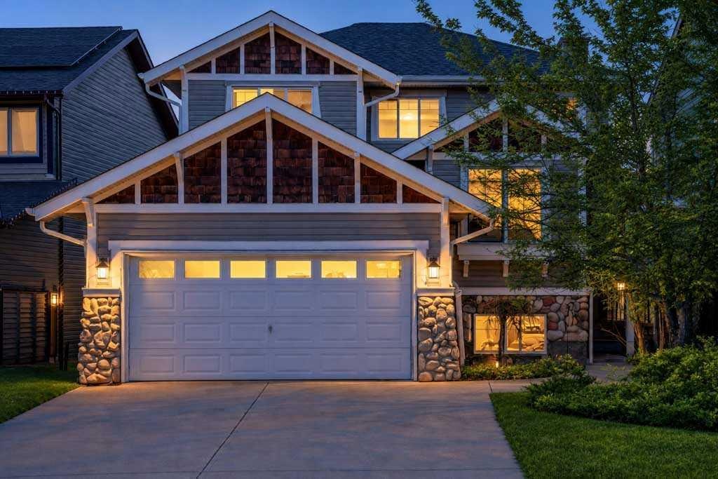 40 Cougar Ridge Heights SW, Calgary, AB, T3H 4X5