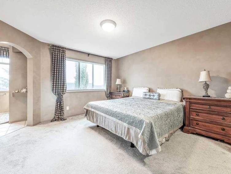 40 Cougar Ridge Heights SW, Calgary, AB, T3H 4X5 - 32