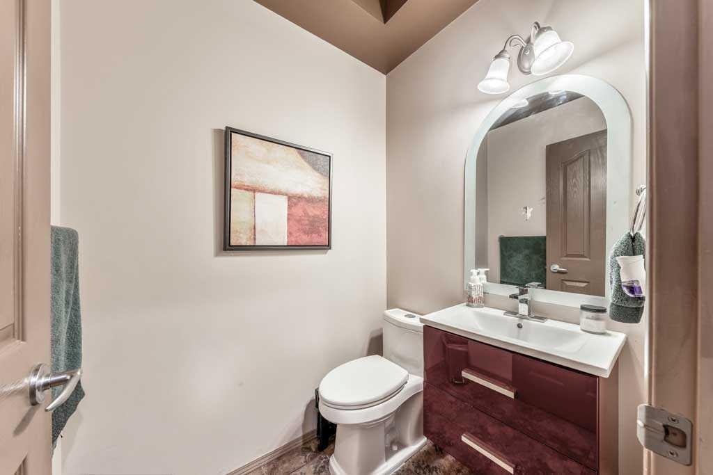 40 Cougar Ridge Heights SW, Calgary, AB, T3H 4X5 - 22