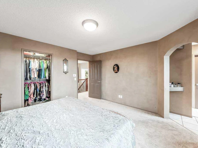 40 Cougar Ridge Heights SW, Calgary, AB, T3H 4X5 - 33