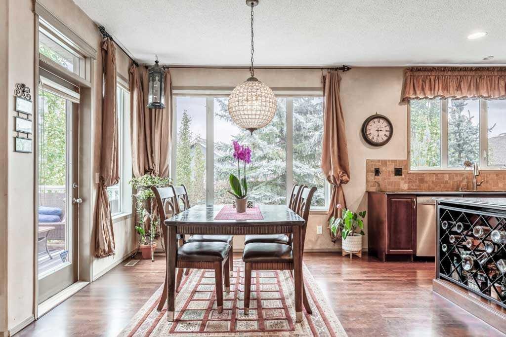 40 Cougar Ridge Heights SW, Calgary, AB, T3H 4X5 - 14