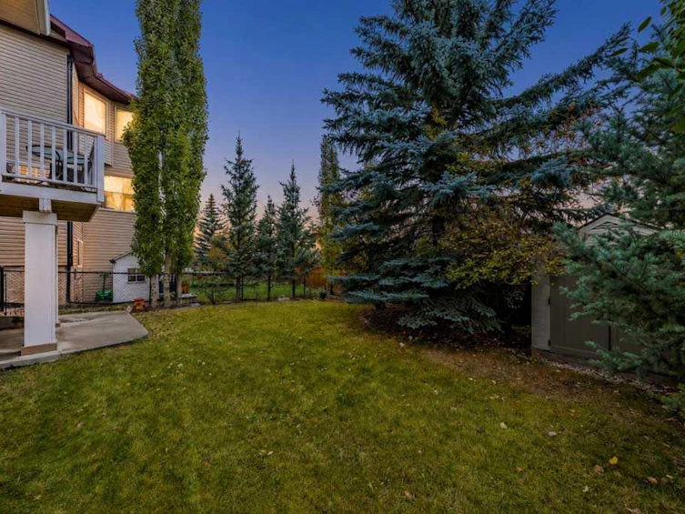 40 Cougar Ridge Heights SW, Calgary, AB, T3H 4X5 - 3