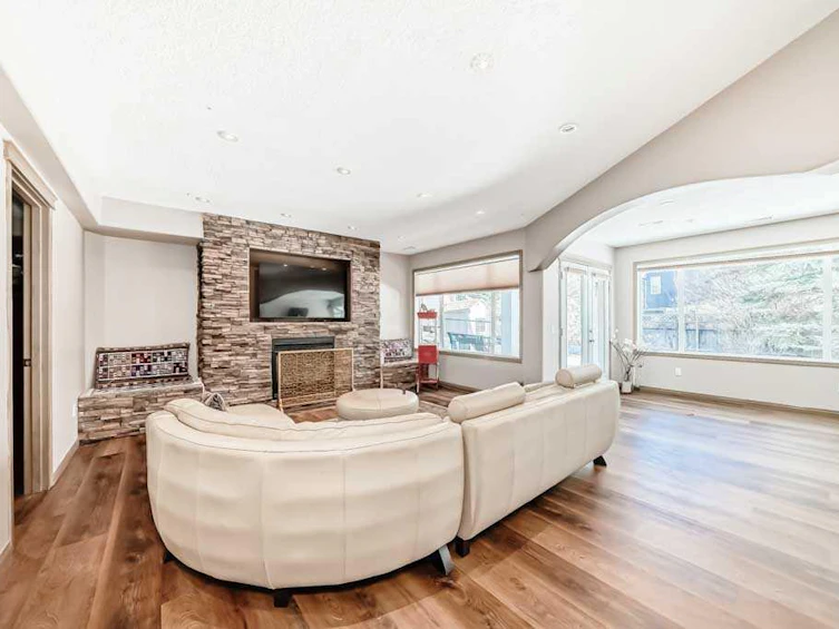 40 Cougar Ridge Heights SW, Calgary, AB, T3H 4X5 - 37