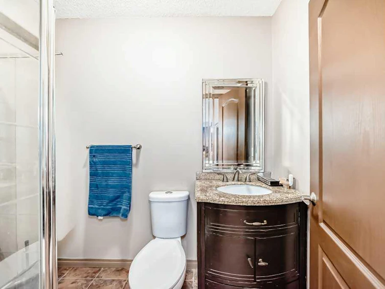 40 Cougar Ridge Heights SW, Calgary, AB, T3H 4X5 - 45